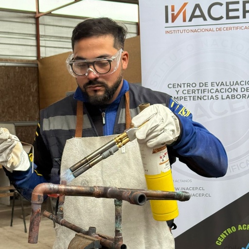 PREPARACIÓN INSTALADOR(A) DE GAS CLASE 3 (P-4322-7126-002-V02)